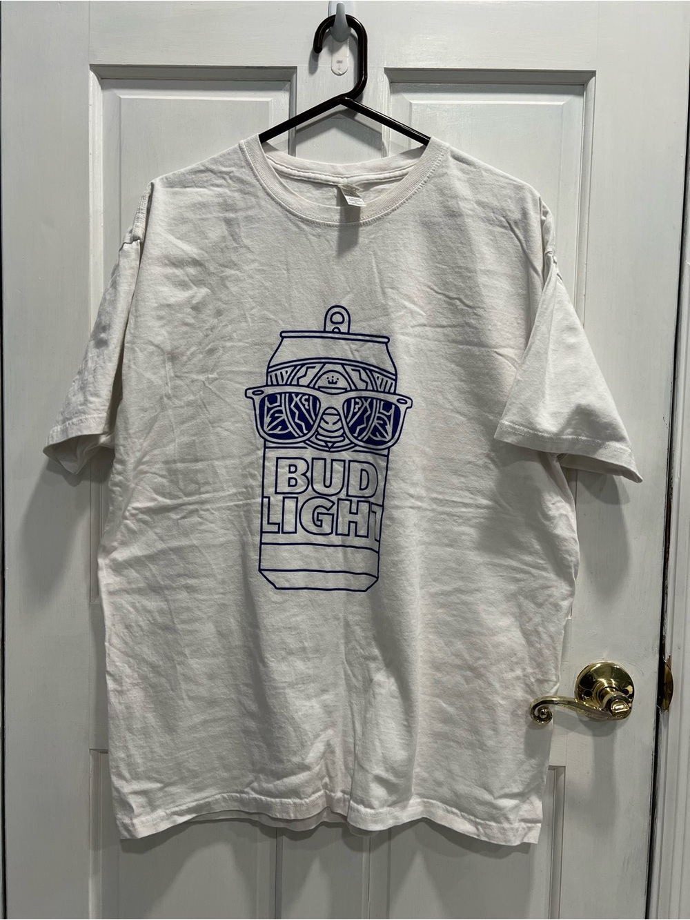 M&O Gold BUD LIGHT Classic White Blue Lightweight Crew Neck T Shirt SIZE XL Mens